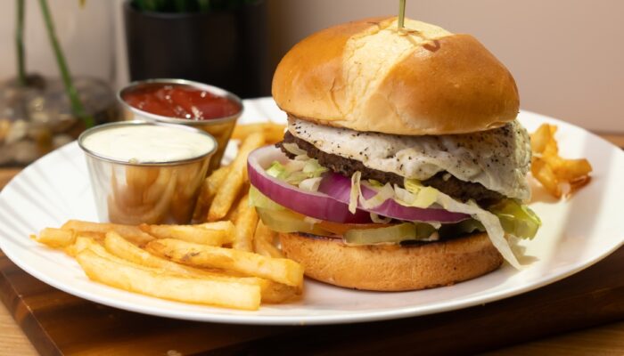 Brunch-N-Burgers-2-700x400
